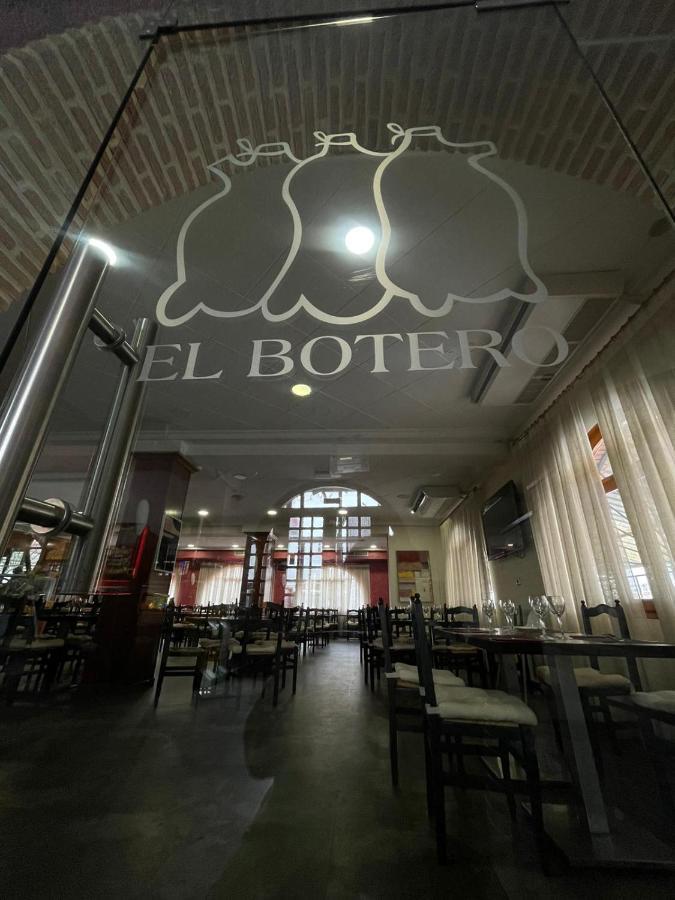 Hostal El Botero 蒙雷阿尔-德尔坎波 外观 照片